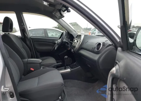 2004 Toyota Rav4 z USA, uszkodzony, nr VIN JTEGD20V440001034